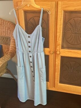 Blue and white dress size xl